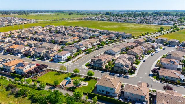 248 Aster St, Vacaville, CA 95688