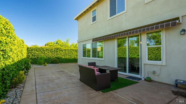 248 Aster St, Vacaville, CA 95688