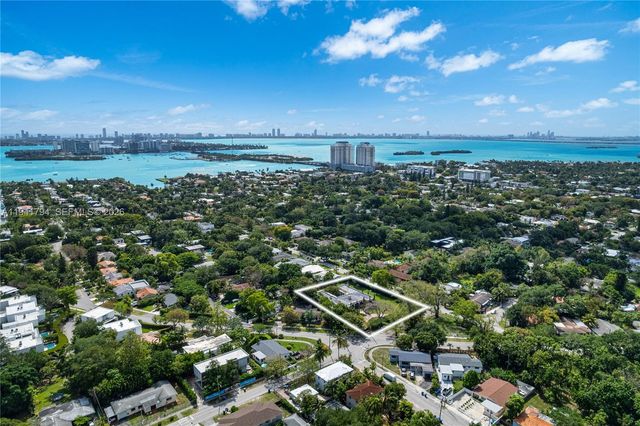 8447 E Dixie Hwy, Miami, FL 33138