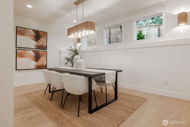 11814 NE 103rd Place, Kirkland, WA 98033