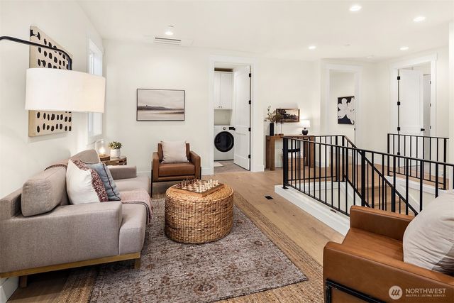 11814 NE 103rd Place, Kirkland, WA 98033