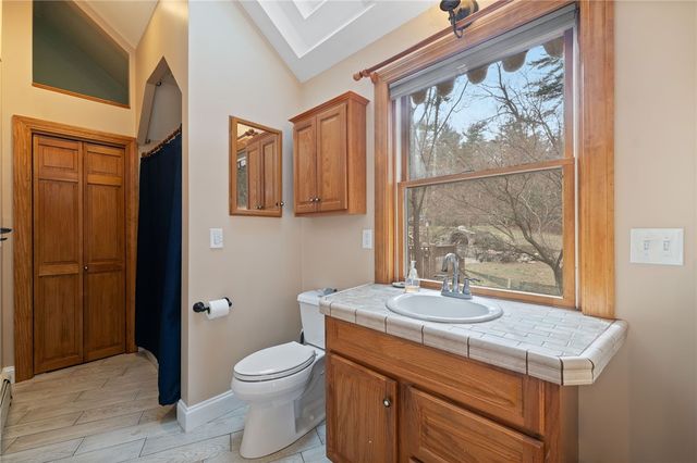 511 Tripps Corner Road, Exeter, RI 02822