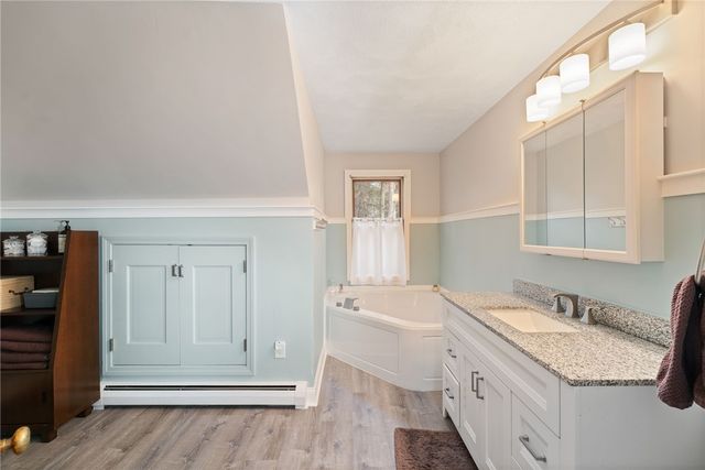 511 Tripps Corner Road, Exeter, RI 02822