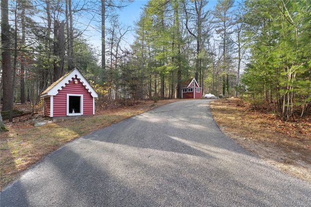 511 Tripps Corner Road, Exeter, RI 02822