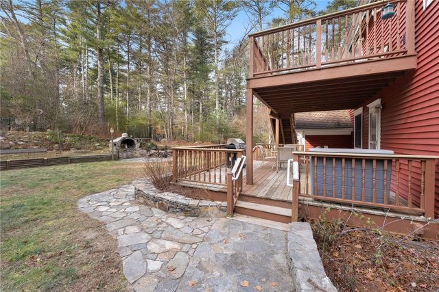 511 Tripps Corner Road, Exeter, RI 02822