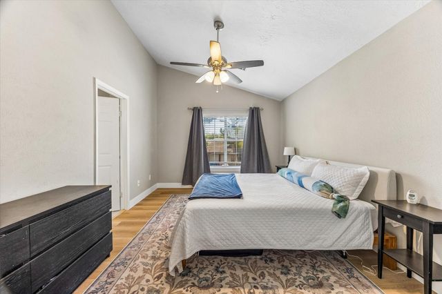 1043 Danforth Drive, Houston, TX 77062