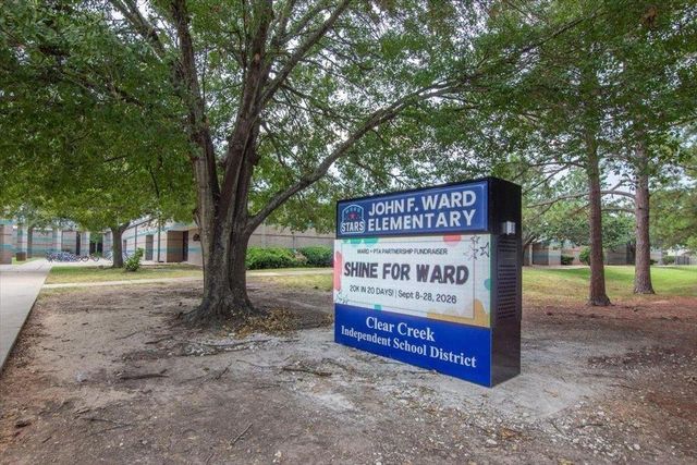 1043 Danforth Drive, Houston, TX 77062