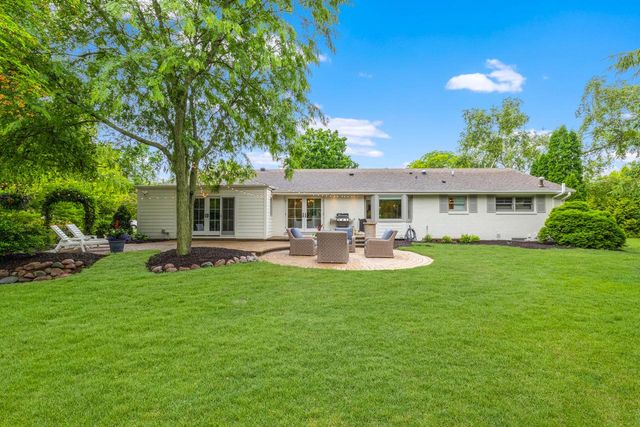 13425 Tosca COURT, Elm Grove, WI 53122