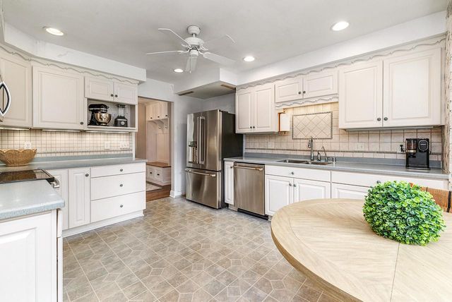 13425 Tosca COURT, Elm Grove, WI 53122