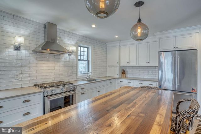 7 REHOBOTH AVE, Lewes, DE 19958