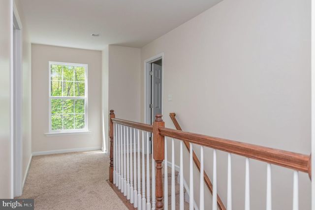 2913 LAKEVIEW PKWY, Locust Grove, VA 22508