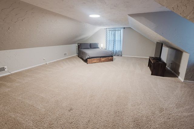 2212 Sinclair Ave, Midland, TX 79705