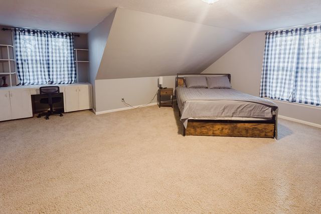 2212 Sinclair Ave, Midland, TX 79705