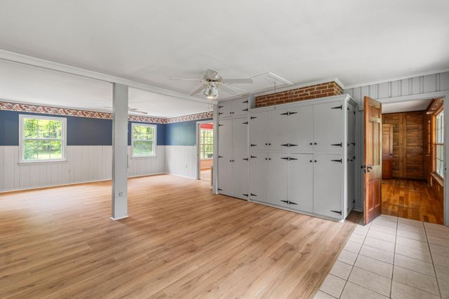 2 Village Ln., Hattiesburg, MS 39402