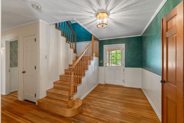 2 Village Ln., Hattiesburg, MS 39402