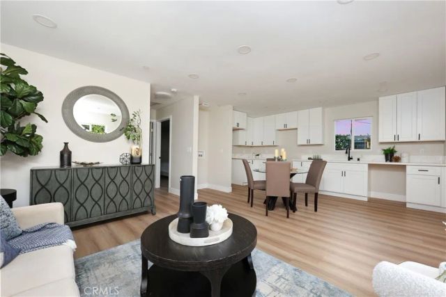 5571 CENTRAL AVE, Riverside, CA 92504