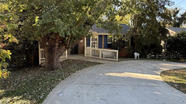 5055 McLendon Dr, Antioch, TN 37013