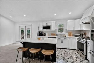 1042 Braddock Circle, Woodstock, GA 30189