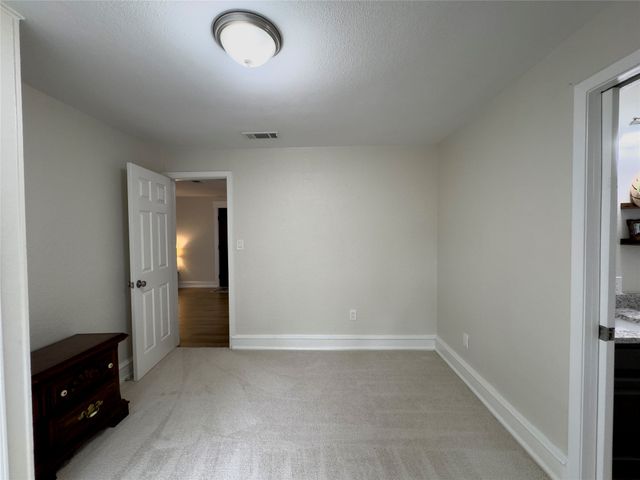 1016 W Collins Street, Denton, TX 76201