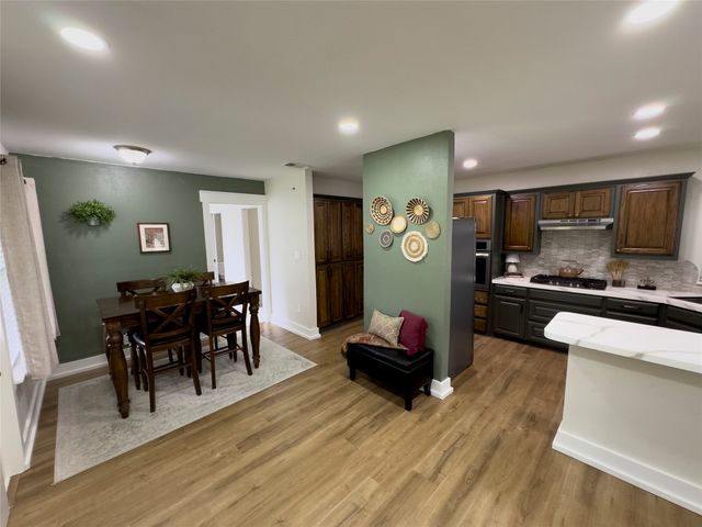 1016 W Collins Street, Denton, TX 76201