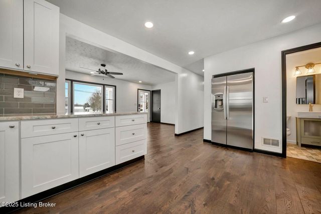 2753 Coral Ridge Rd, Brooks, KY 40109