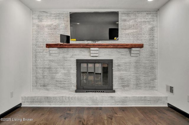 2753 Coral Ridge Rd, Brooks, KY 40109