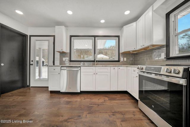 2753 Coral Ridge Rd, Brooks, KY 40109