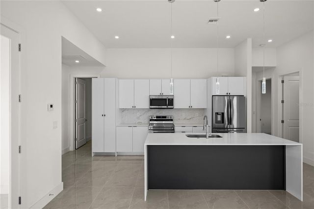 1220 NW 30TH PLACE, Cape Coral, FL 33909