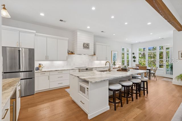 2 Ravenwood Rd, Hilton Head Island, SC 29928