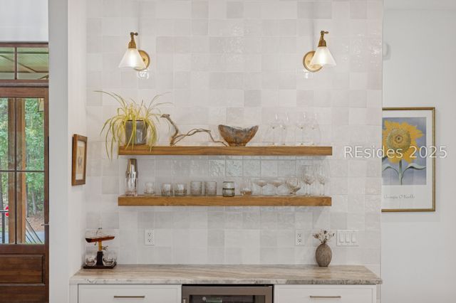 2 Ravenwood Rd, Hilton Head Island, SC 29928