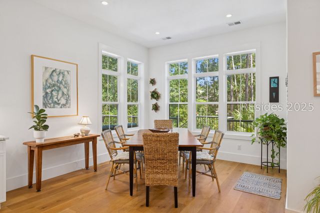 2 Ravenwood Rd, Hilton Head Island, SC 29928