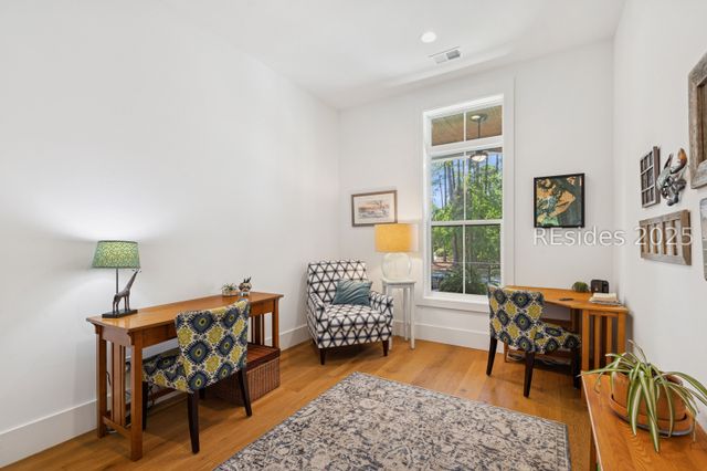 2 Ravenwood Rd, Hilton Head Island, SC 29928