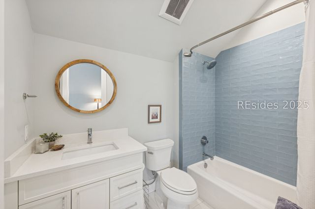 2 Ravenwood Rd, Hilton Head Island, SC 29928