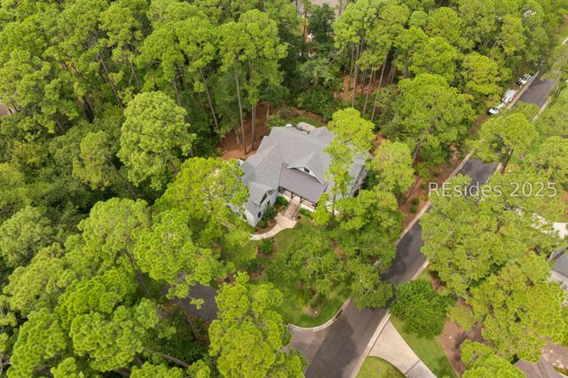 2 Ravenwood Rd, Hilton Head Island, SC 29928