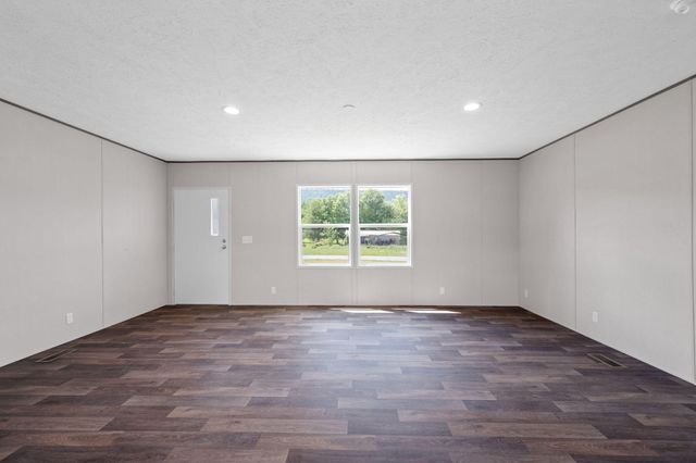 142 Meadow View, Pikeville, TN 37367