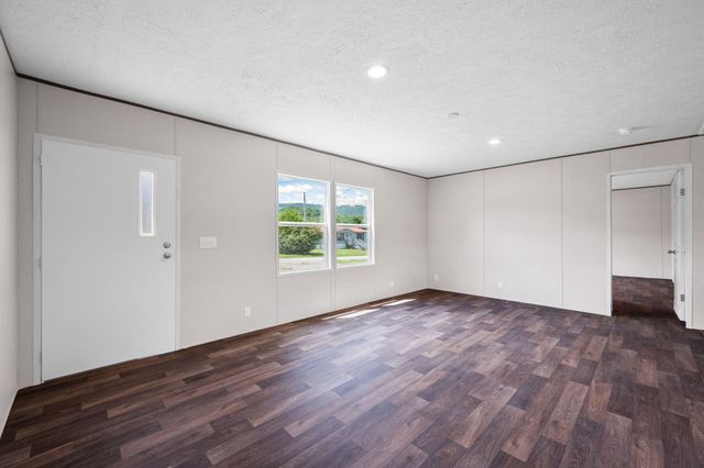 142 Meadow View, Pikeville, TN 37367