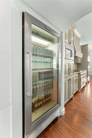 6921 W Altamonte Drive, Rogers, AR 72758