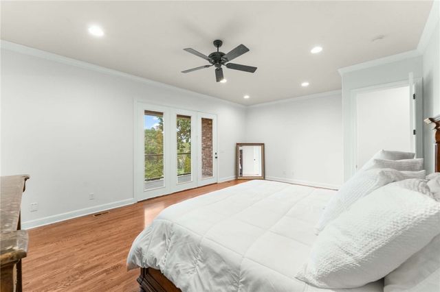 6921 W Altamonte Drive, Rogers, AR 72758