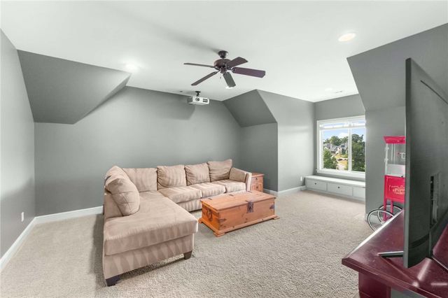 6921 W Altamonte Drive, Rogers, AR 72758