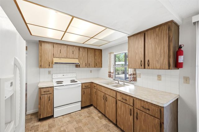 8739 LIDO LANE, Port Richey, FL 34668