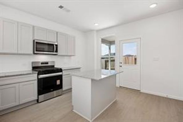 905 Silver Buckle Lane, Montgomery, TX 77356