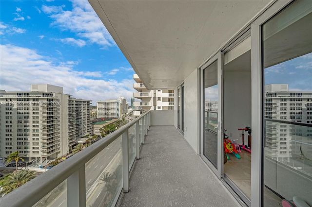 5701 Collins Ave 1415, Miami Beach, FL 33140