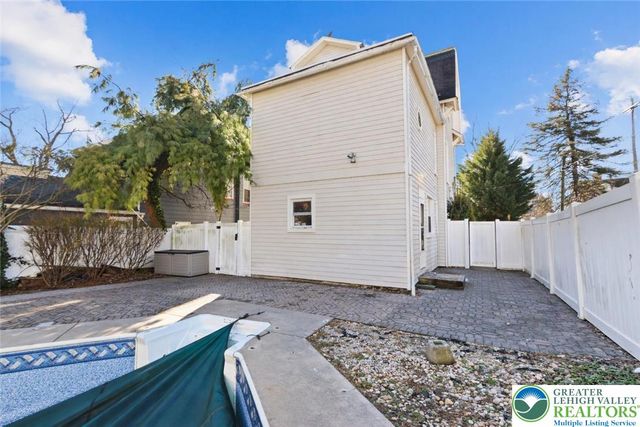 417 Clinton Terrace, Easton, PA 18042