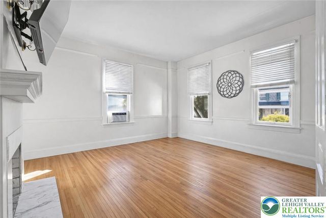 417 Clinton Terrace, Easton, PA 18042