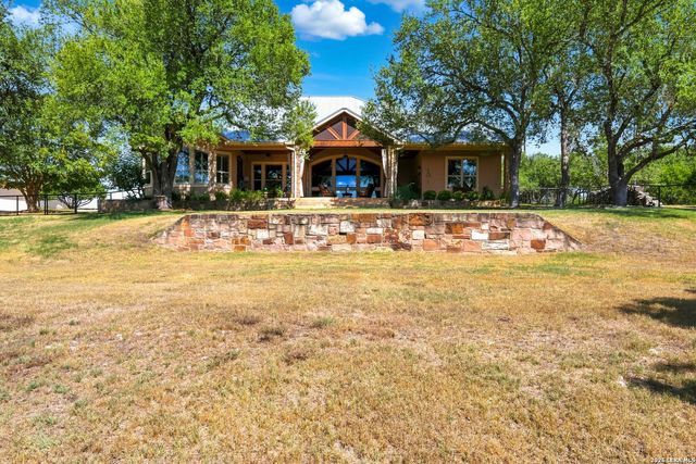116 Peppergrass Drive, Spring Branch, TX 78070