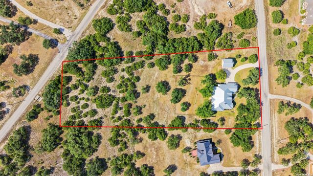 116 Peppergrass Drive, Spring Branch, TX 78070