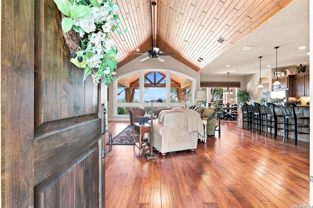 116 Peppergrass Drive, Spring Branch, TX 78070