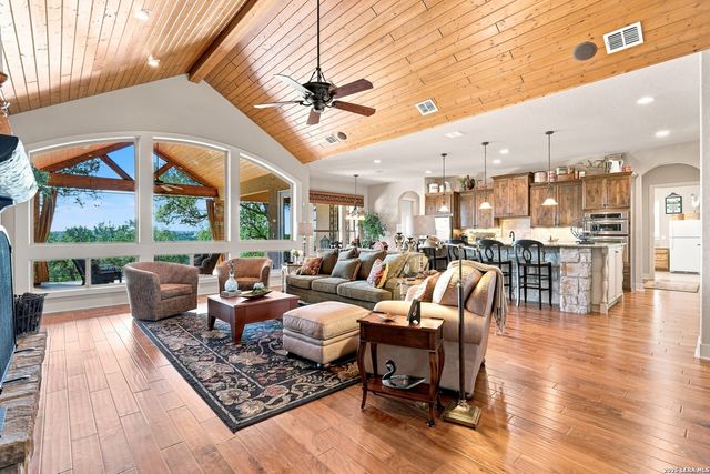 116 Peppergrass Drive, Spring Branch, TX 78070