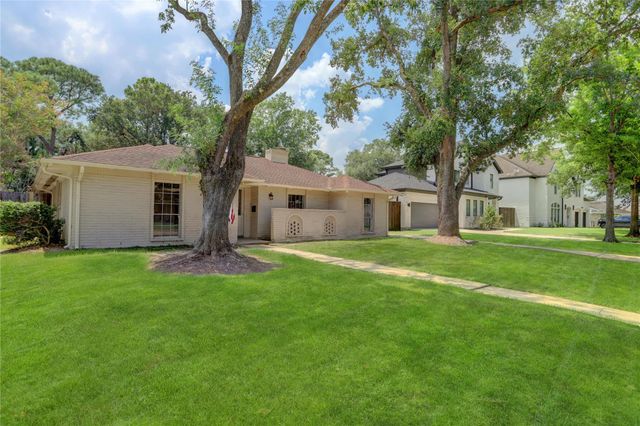 14035 Myrtlea Drive, Houston, TX 77079