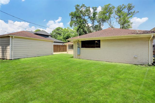 14035 Myrtlea Drive, Houston, TX 77079